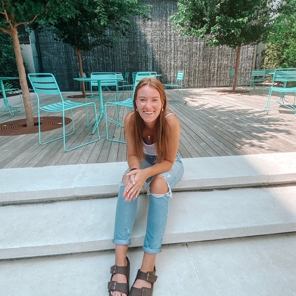 Meet your Posher, Keely - Picture 13 of 15